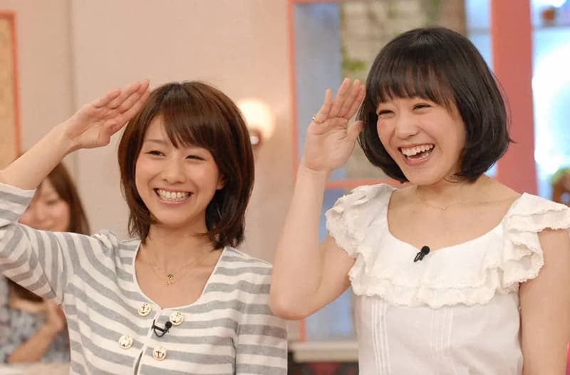 2009年のぽっちゃり体型だった江藤愛アナと同期の田中みな実さんのツーショット写真