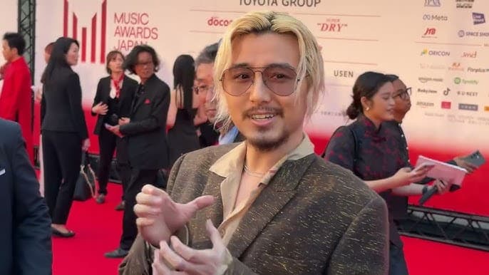 「MUSIC AWARDS JAPAN 2025」に出演し、「太った?」と話題になった藤井風の写真