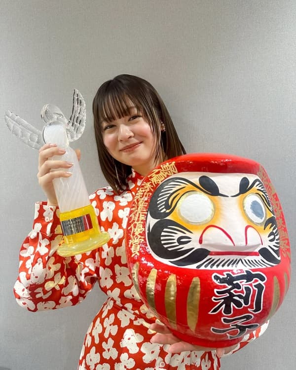 顔がふっくら太ったと話題になった莉子さんの2025年最新の写真
