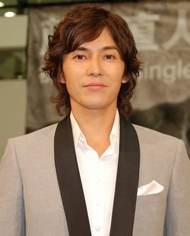 2009年頃の健康的な体型の藤木直人さんの写真