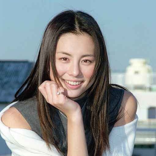 1995年当時20歳の頃の米倉涼子さんの姿
