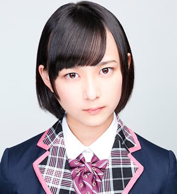 元乃木坂46のメンバー鈴木絢音さんの2013年デビュー当時の姿