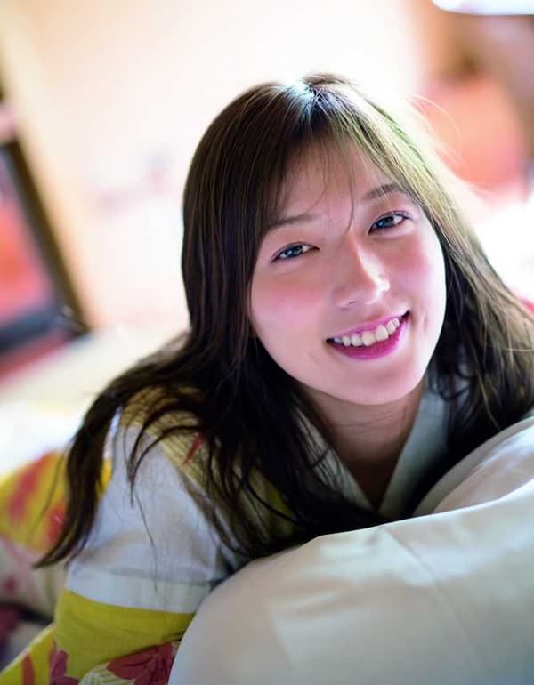 阿部華也子さんが写真集を発売した2018年当時の姿