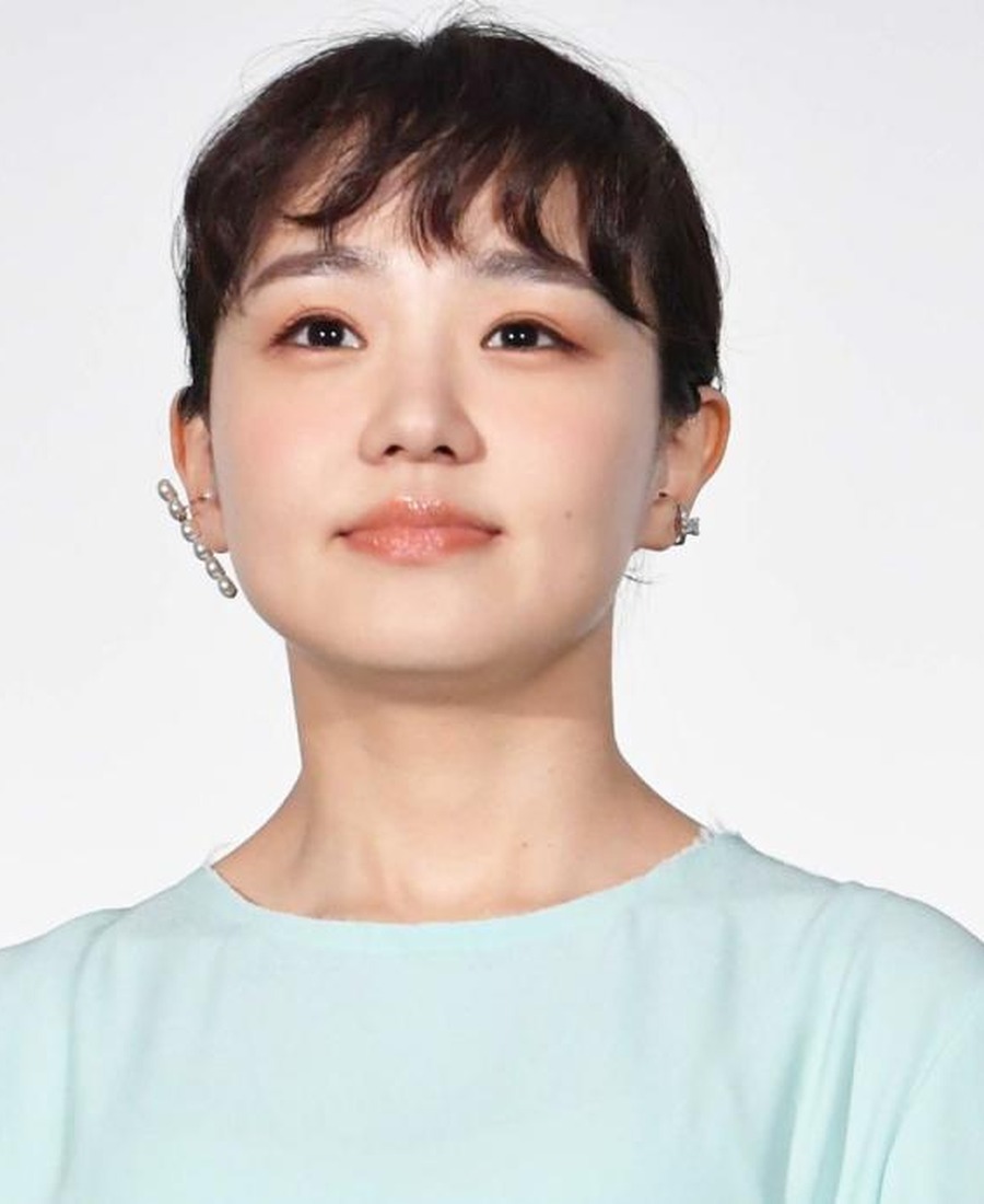 奈緒さんの2025年のショートヘア姿