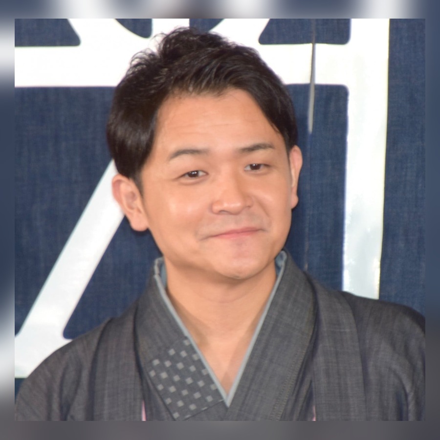 2021年の着物姿の千鳥ノブさん