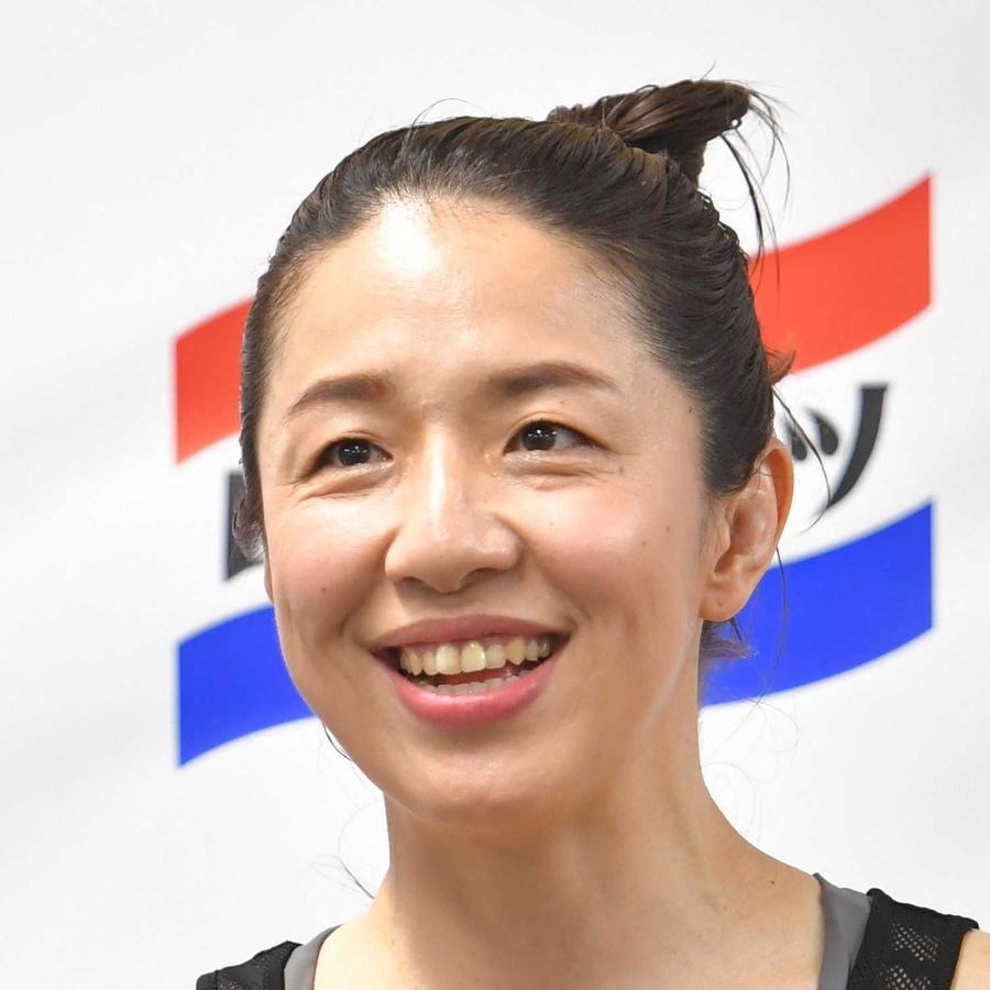 すっきりした輪郭が話題になった2025年の浜口京子さん