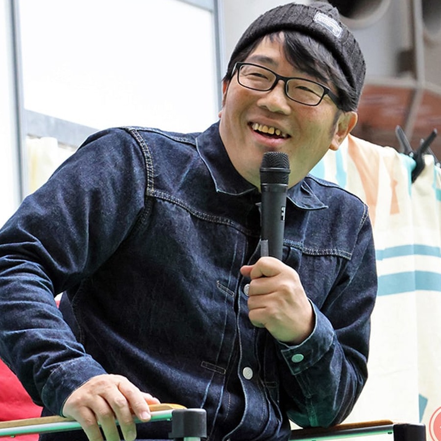 50歳でイベントに出演した2026年のドランクドラゴン鈴木拓さん