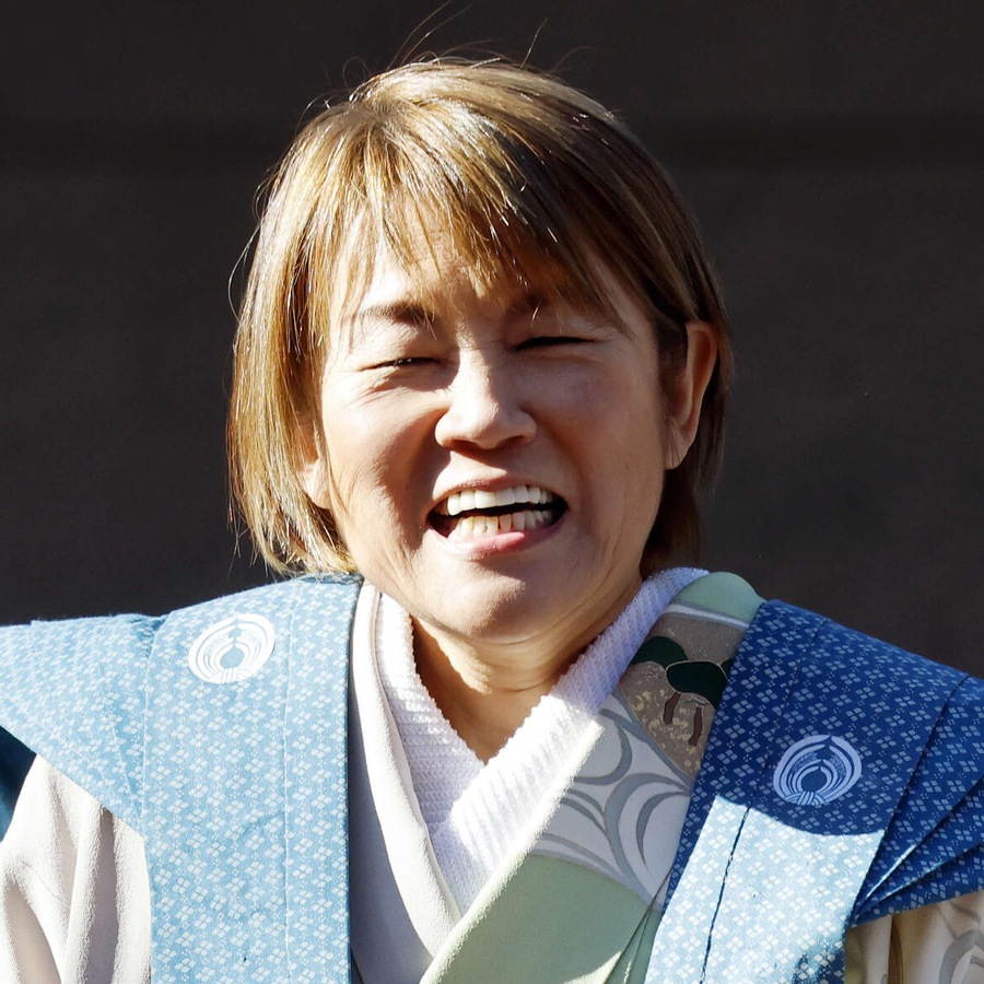 入院前の2026年2月に着物姿で登場した山田邦子さん